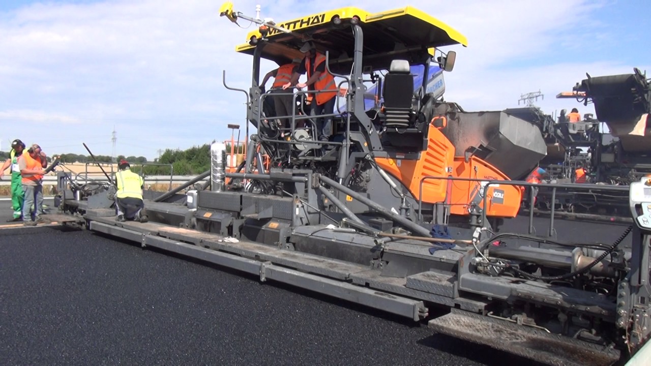 обзор на машины для строительства дорог и бетонной техники